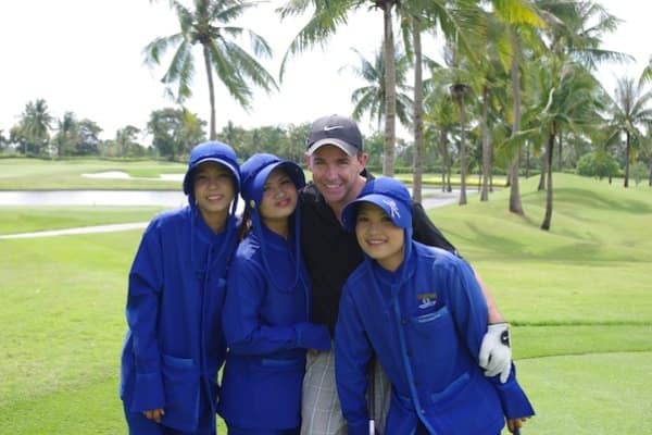 Professional golf caddies included in Bangkok stay and play package
